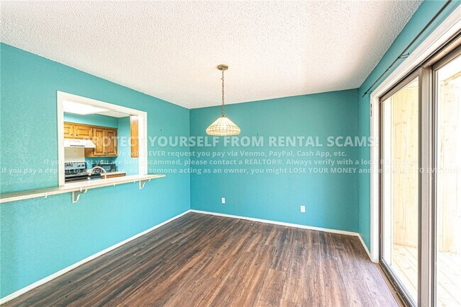 Building Photo - 27 Estes Dr