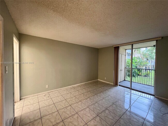 Building Photo - 3101 NW 47th Terrace