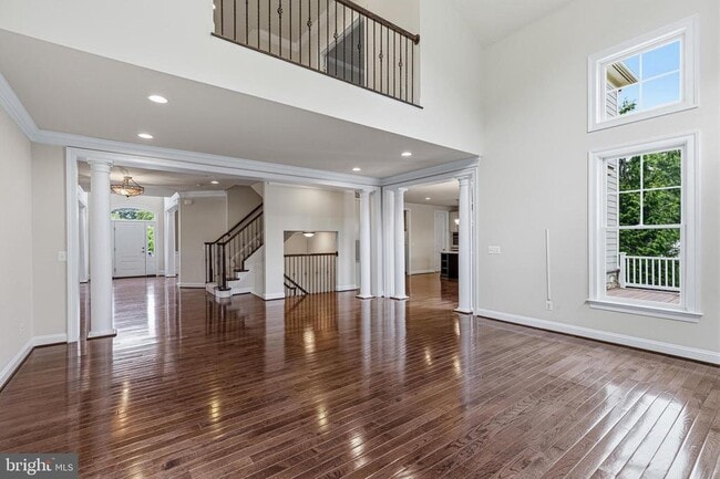 Building Photo - 1751 Tysons Crest Ln