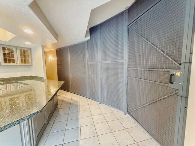 Building Photo - Garden Level in Luxury Home Available Now