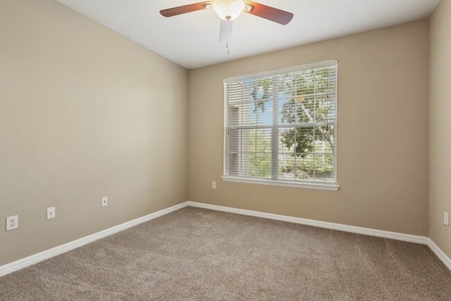 Bedroom - Lantower Cypress Creek