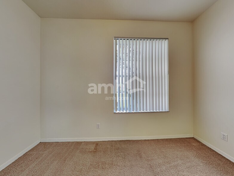 Building Photo - 11906 Timberhill Dr