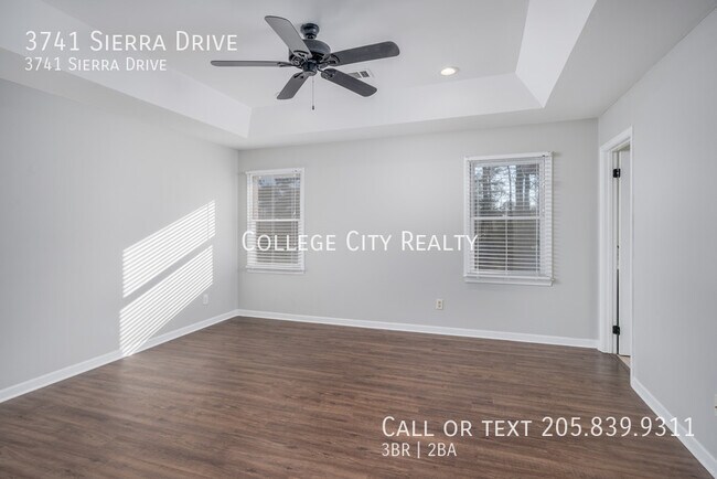 Building Photo - 3741 Sierra Dr