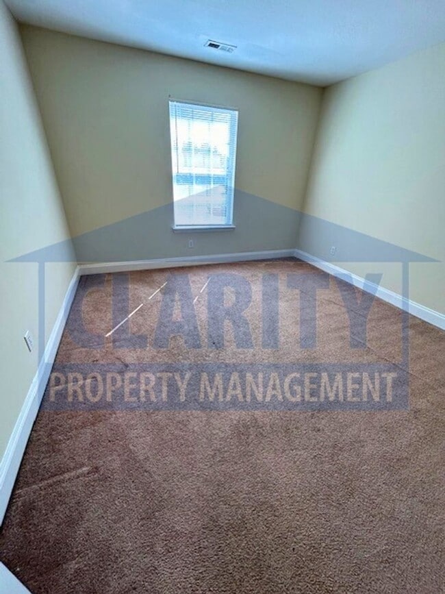 Building Photo - 2209 Old Harrison Pike NW