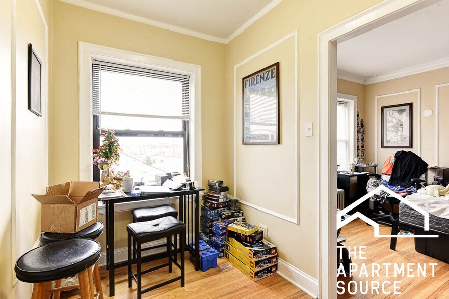 Building Photo - 2801 N Keating Ave