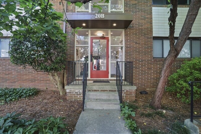 Building Photo - 20 26th St NW