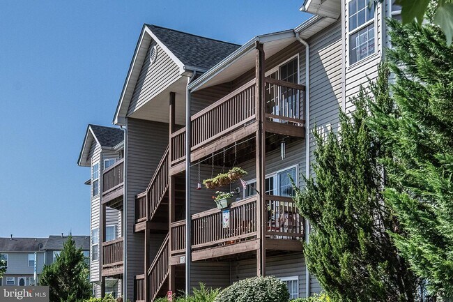 Building Photo - 110 Brookland Ct