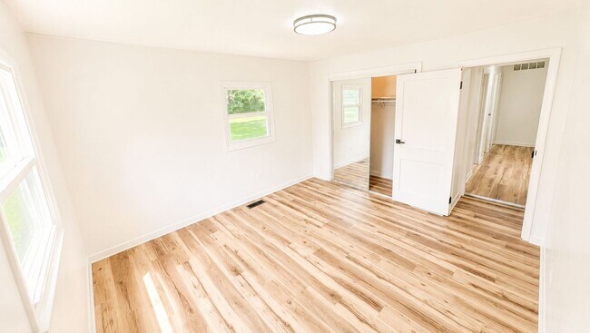 Building Photo - 2088 Arcadia Ave