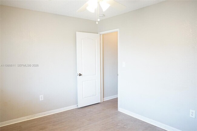 Building Photo - 331 NW 82nd Ave