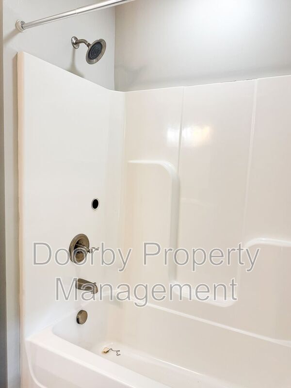 Building Photo - 3629 Thrushwood Dr