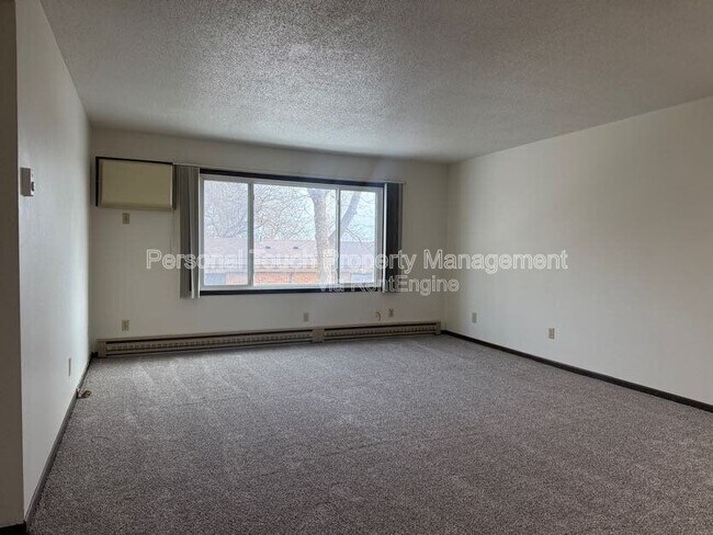 Building Photo - 1050 Front St