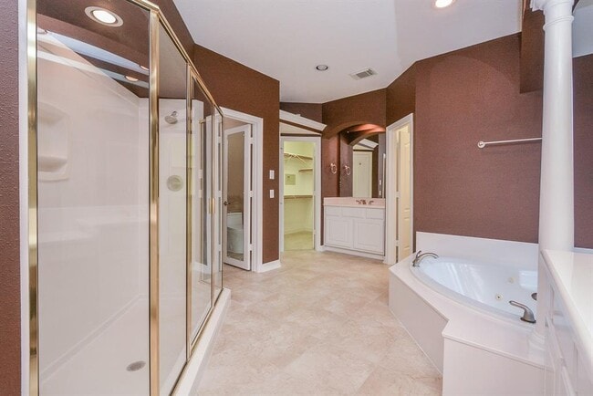Building Photo - 5007 Barlow Bend Ln