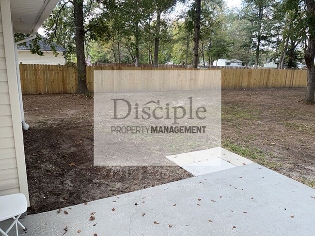 Building Photo - 295 Creekside Cir