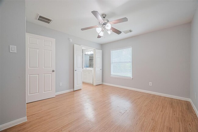 Building Photo - 18139 Flower Grove Ct