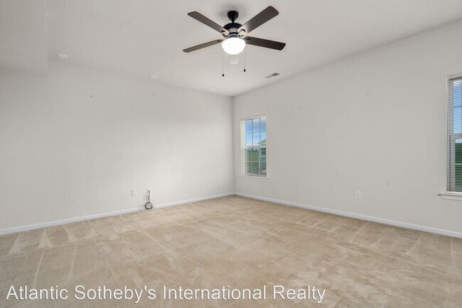 Building Photo - 4 br, 2.5 bath House - 359 Spring Hill Place