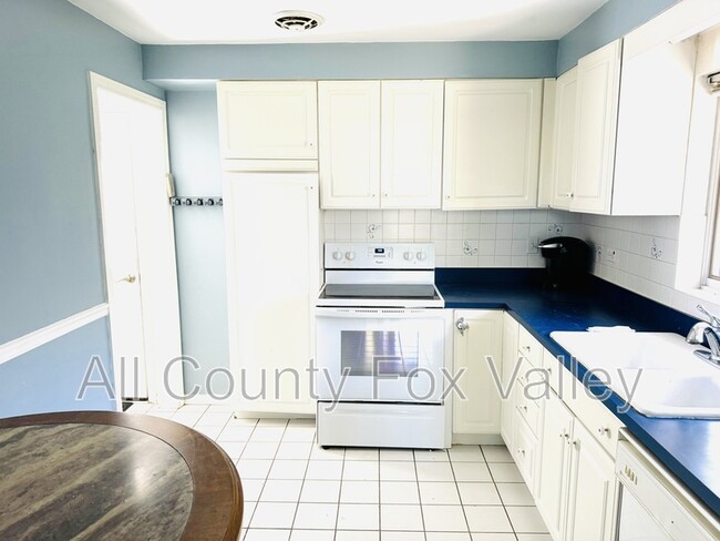 Building Photo - 1370 Arbor Ave