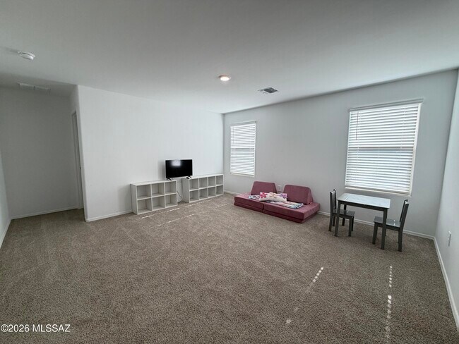 Building Photo - 10442 Guildford Ln