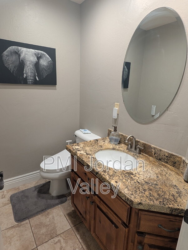 Building Photo - 14457 Gray Fox Dr