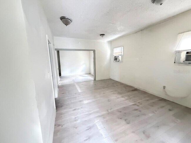 Building Photo - 4427 Raleigh St