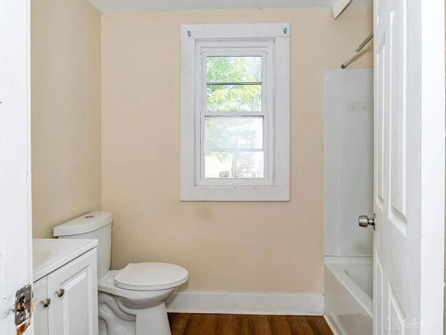 Building Photo - 4BD/2BA Home for Rent in Aliquippa PA
