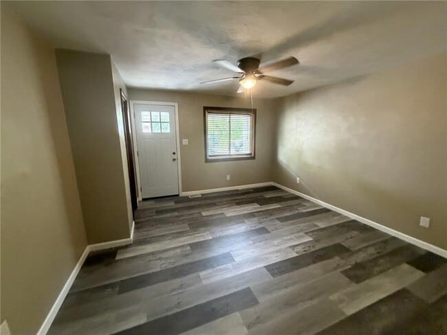 Building Photo - 254 Bailies Run Rd
