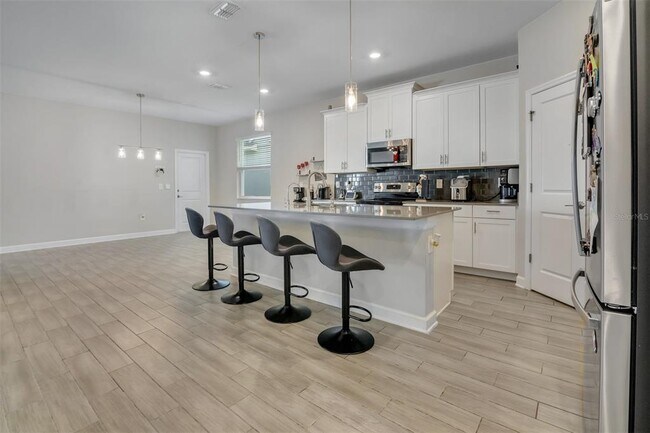 Building Photo - 11145 Lore Wy