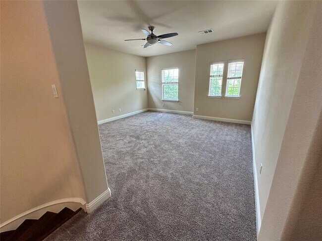 Building Photo - 4102 Rainy Creek Ln