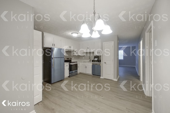 Building Photo - 400 Beaver Pointe Dr