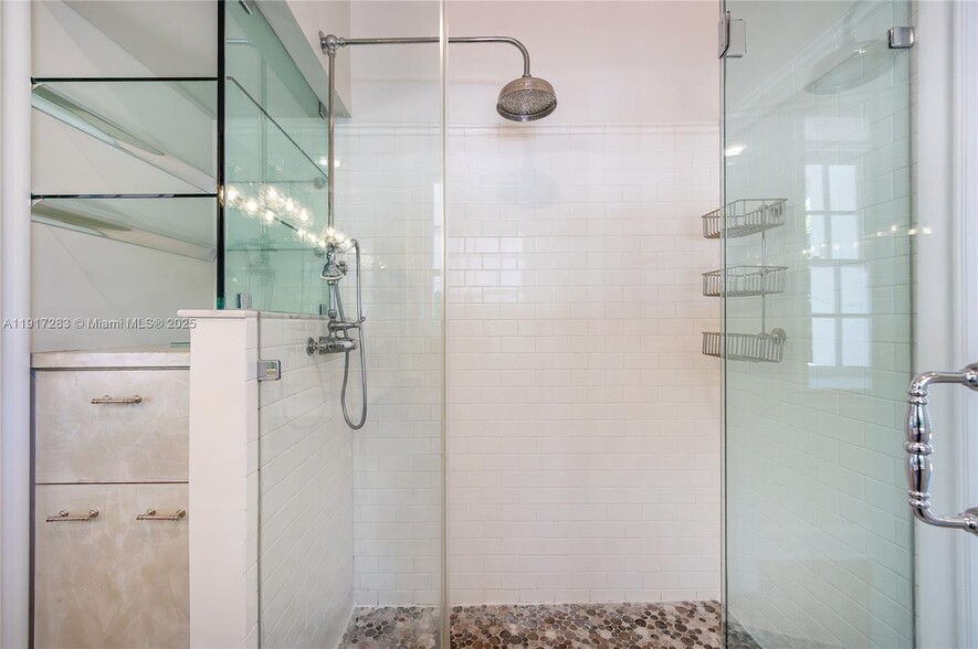 Building Photo - 3240 Morris Ln