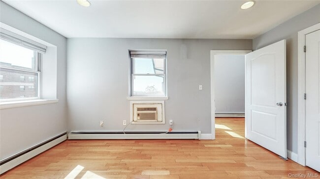 Building Photo - 83-71 116th St