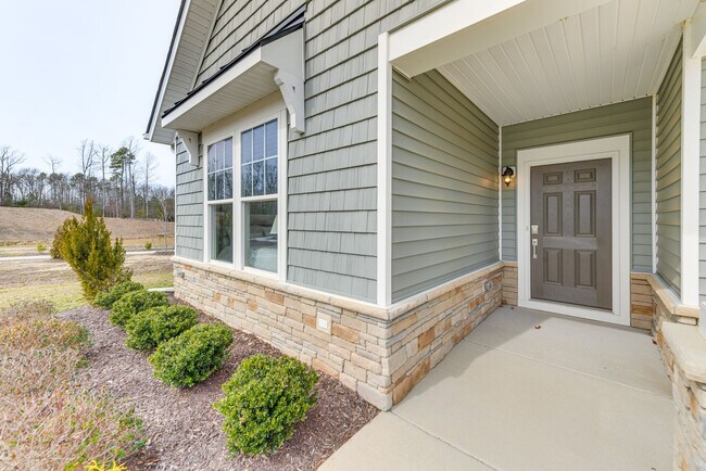 Building Photo - 1706 Mainsail Ln