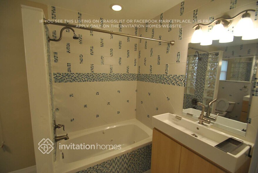 Building Photo - 11310 Rustic Wheel Ct