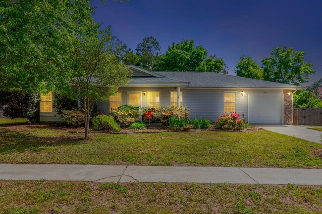 Building Photo - 3613 Burton Cir