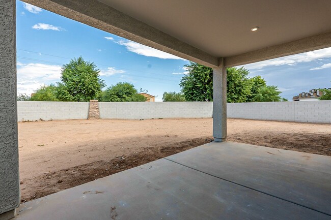 Building Photo - Beautiful New Spacious Home Includes 3 car...