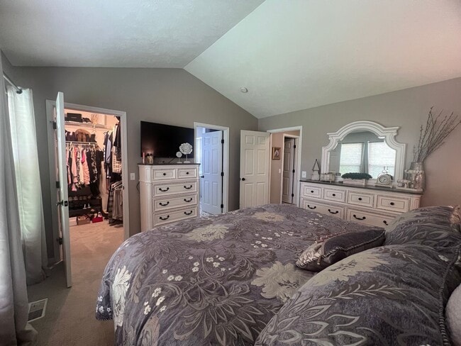 Building Photo - Beautiful 4 bedroom home in Caledonia
