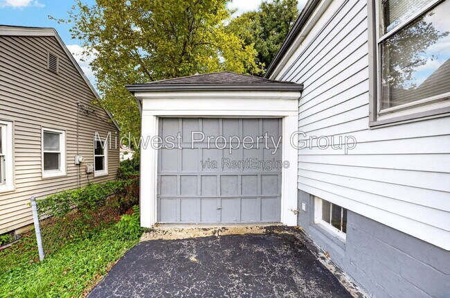 Building Photo - 7716 Brocton Ct