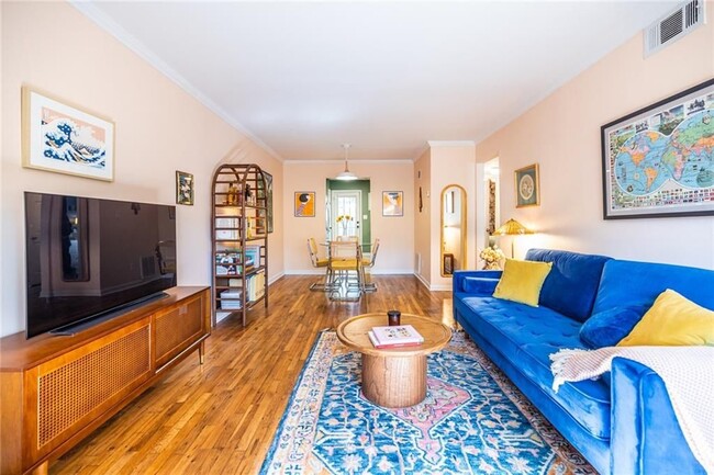 Building Photo - 520 Park Ave SE