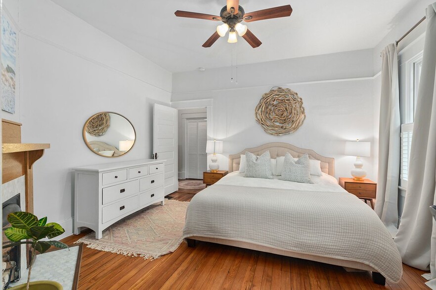 Building Photo - 309 Ferguson St NE