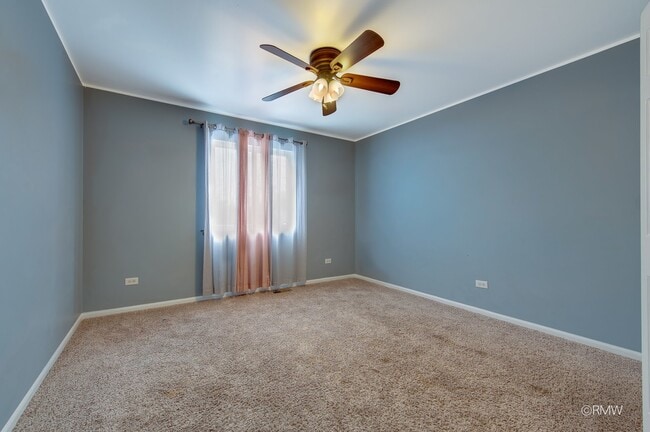 Building Photo - 16556 Willow Walk Dr