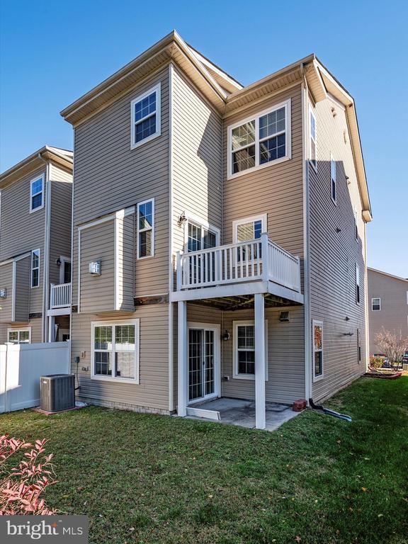 Building Photo - 7812 Sunhaven Way