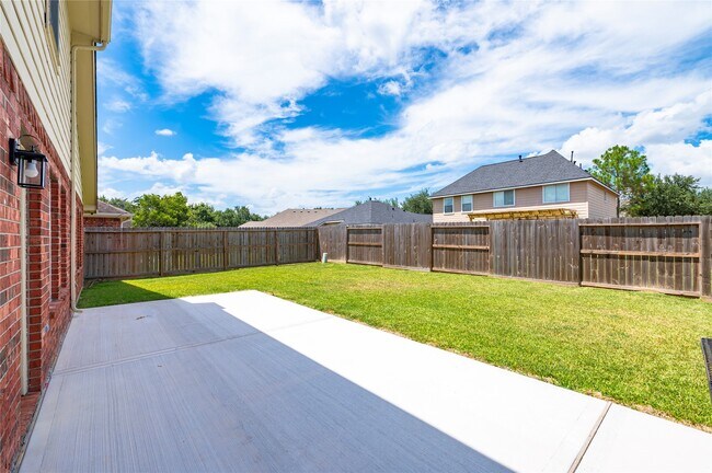 Building Photo - 13601 Trail Meadow Ln