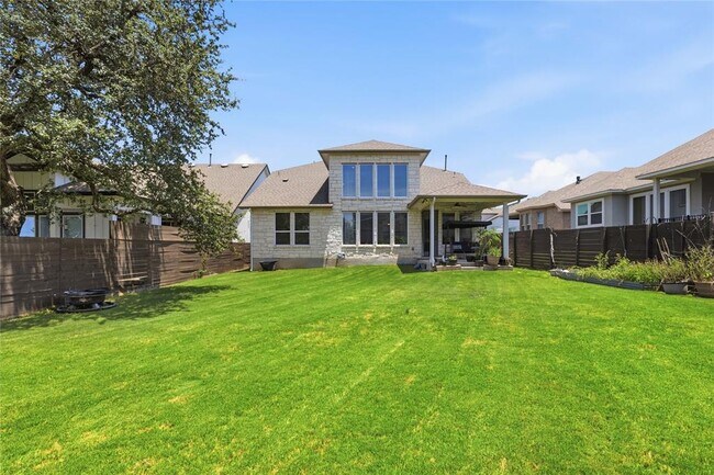 Building Photo - 7220 Poulain Dr