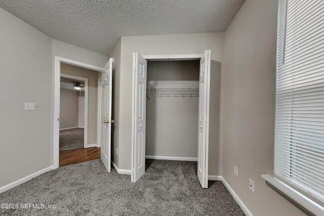 Building Photo - 5629 Ellis Trace Dr