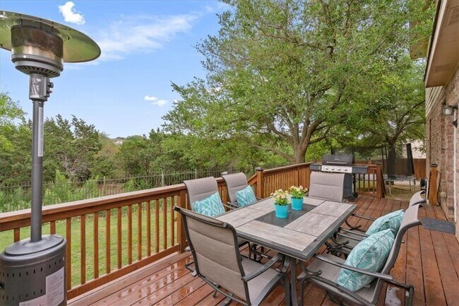 Building Photo - 3604 Pine Needle Cir
