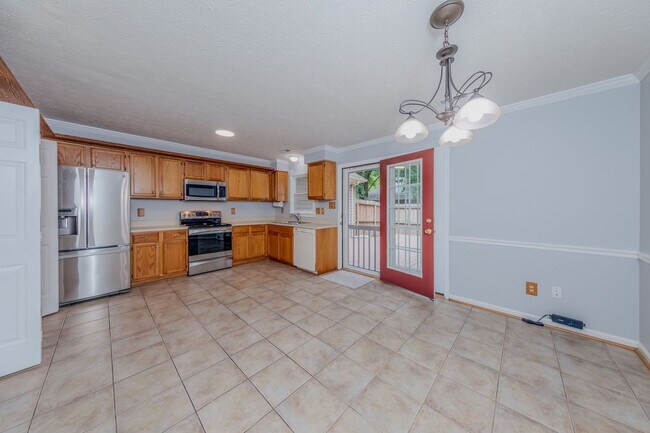 Building Photo - 103 Larkspur Hollow