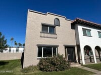 Building Photo - 2927 E Fairmount Ave