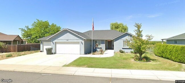 Building Photo - 208 Sunset Ln