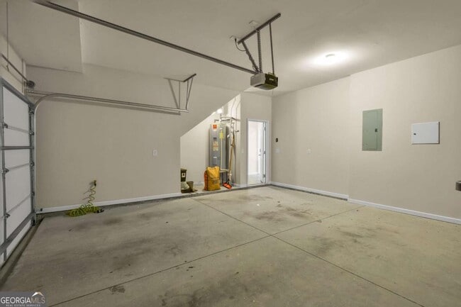 Building Photo - 1660 Gilstrap Ln NW