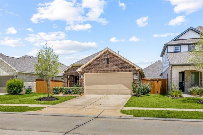 Building Photo - 21618 Coral Mist Dr