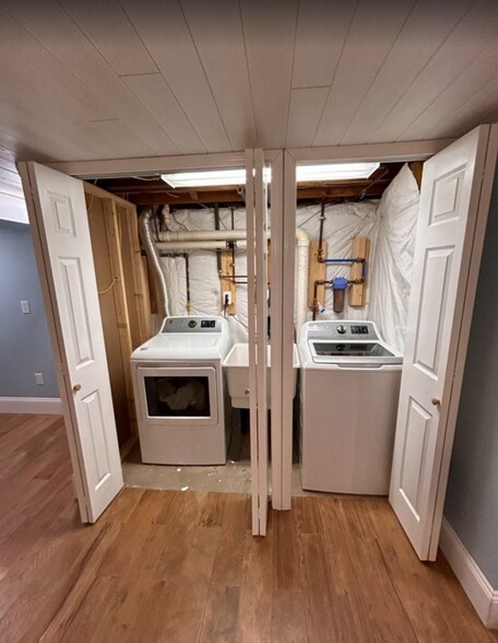 Washer/Dryer - 3114 Burrwood Dr